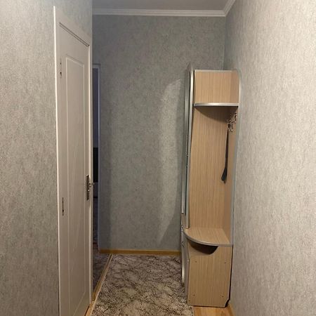 Apartament Str Grenoble Chişinău Eksteriør billede