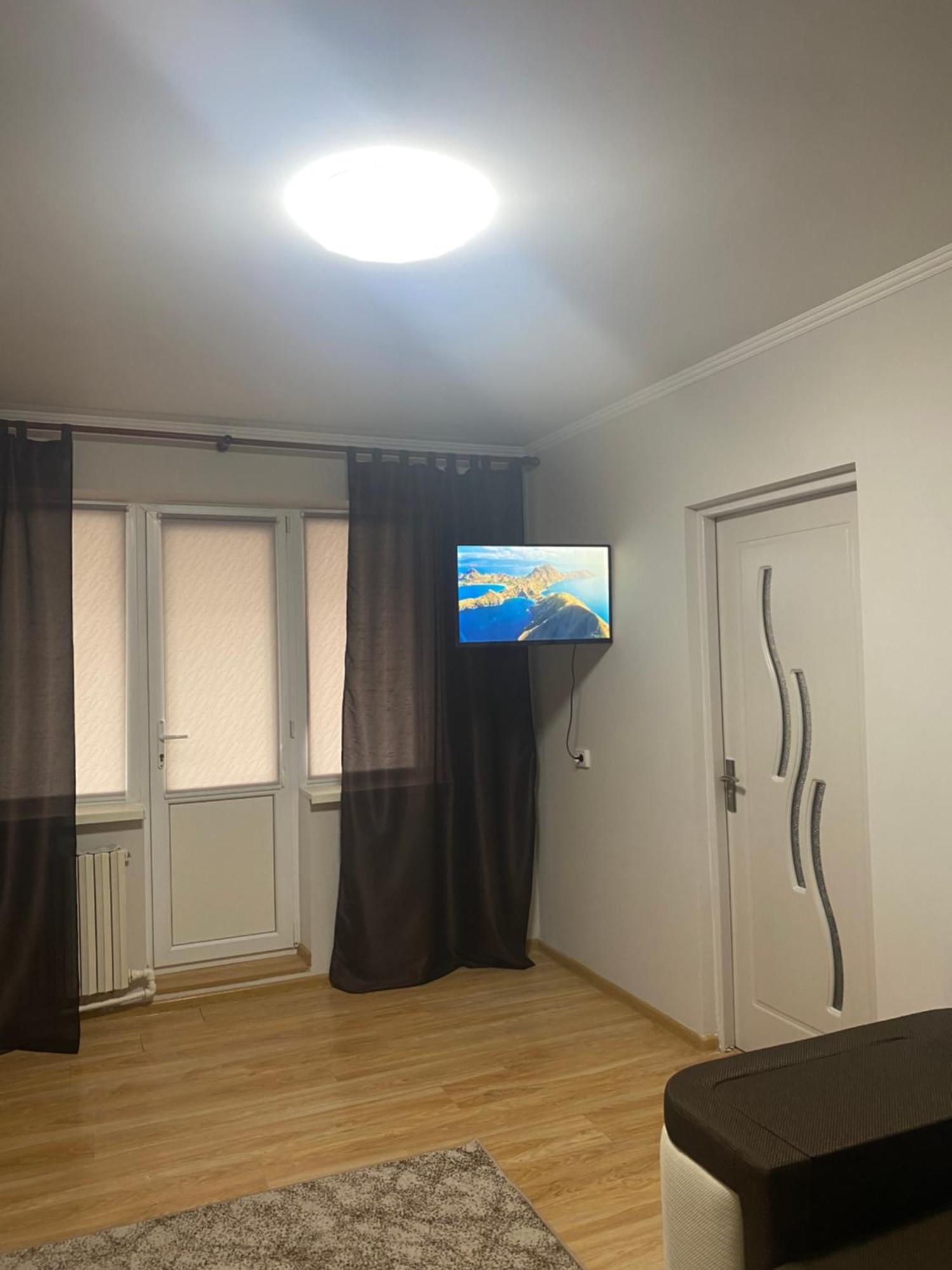 Apartament Str Grenoble Chişinău Eksteriør billede