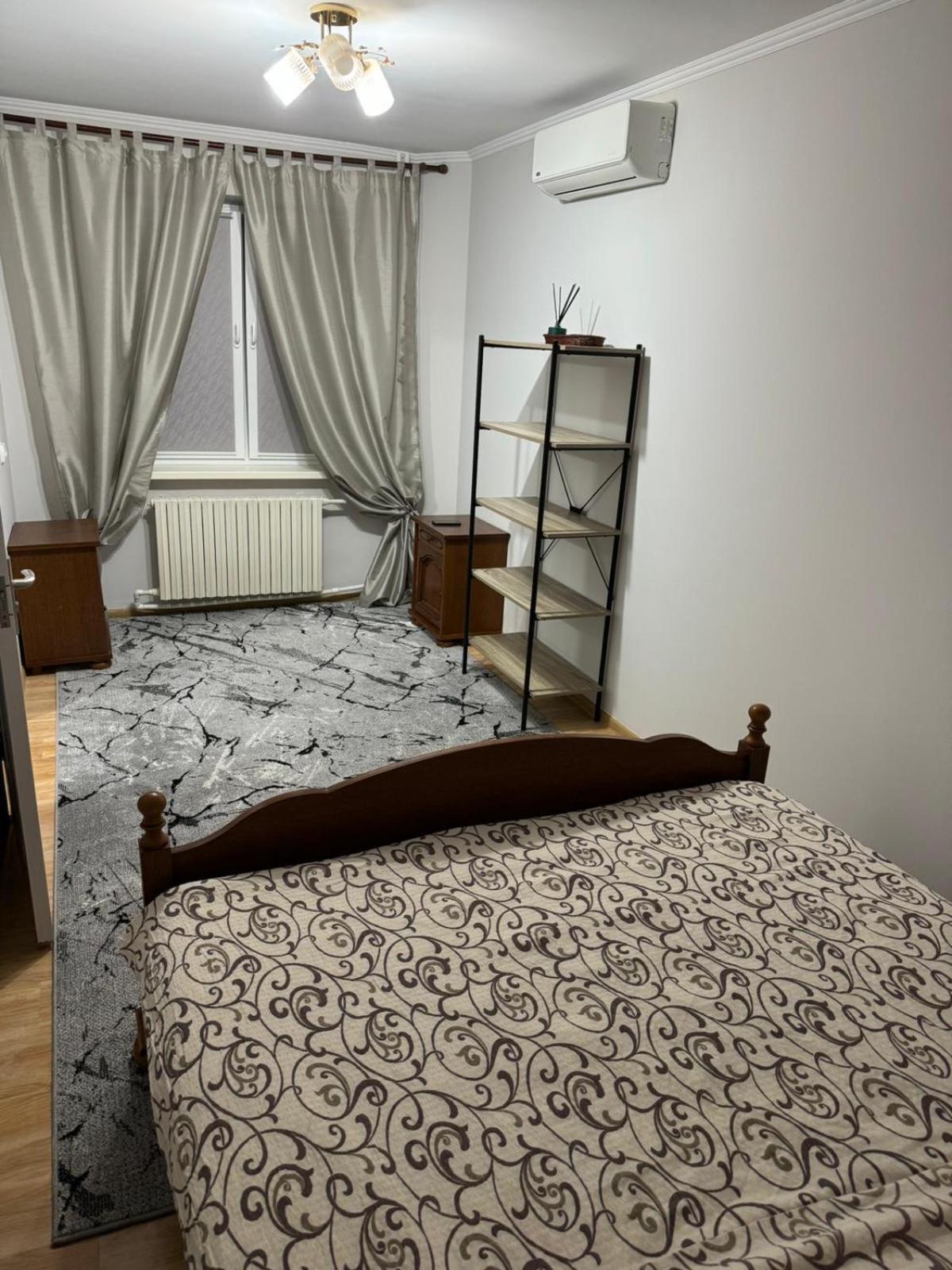 Apartament Str Grenoble Chişinău Eksteriør billede
