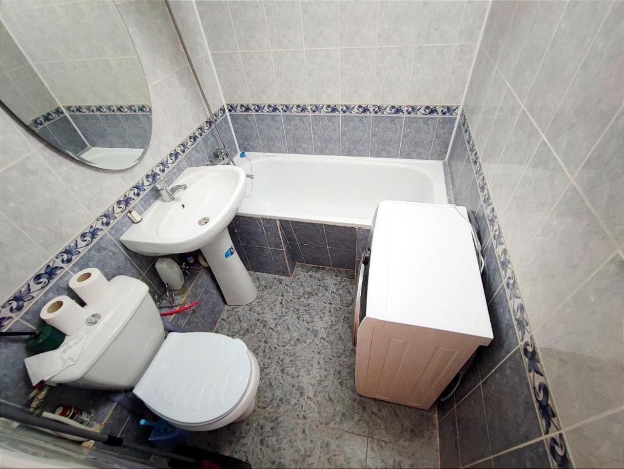 Apartament Str Grenoble Chişinău Eksteriør billede